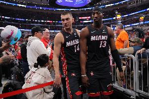 卡约谈阿德巴约与希罗冲突:NBA就是个充满娱乐性的真人秀
