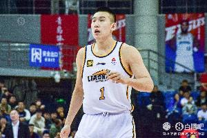 已效力辽篮六年!媒体人:付豪和辽宁男篮正式完成两年顶薪续约
