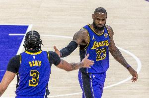 蜘蛛直播_蜘蛛免费NBA在线直播_蜘蛛足球无插件高清观看