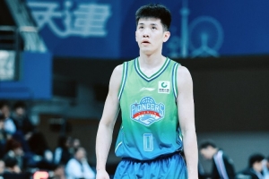 媒体人谈CBA球员流失:明明可以做更好的联赛 不能光想着节流