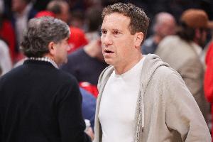 还玩得起NBA吗?太阳老板公司亏损6亿紧急融资 市值5年蒸发140亿