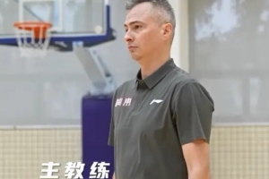 火速就位!广东宏远三外教全面投入备战✅️ 训练课现场直击