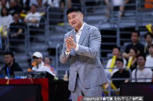 记者:杜锋成为广东篮球一把手后首要任务是打造粤BA 他确实很累