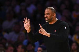 火箭媒体人:乌度卡是NBA前十的教练 火箭能在他带领下夺冠