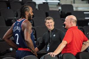 名记:NBA已在和鲍尔默方面谈判 焦点在监管责任而非规避工资帽