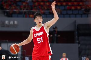 杨瀚森这样打下去 他将成为中国男篮真正意义的下一个核心 