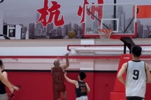 足球直播_足球免费在线高清直播_足球视频在线观看无插件