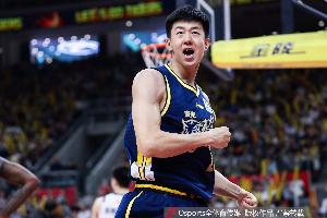 媒体人:感谢少杰在广东男篮困难时驰援球队 大家会记得你的贡献