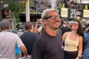 世界杯直播_美加墨世界杯直播免费高清观看_美加墨世界杯在线无插件视频直播
