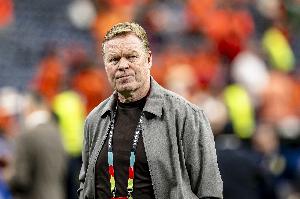 记者爆料:战摩洛哥改踢五后卫不是科曼主意,范戴克和范尼请愿