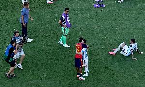 亚马尔透露:决赛后向梅西说对我而言他仍是最佳,所做都发自内心