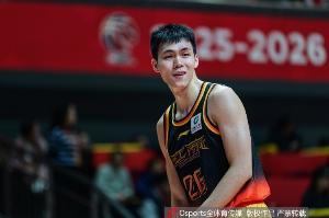 该出手时就出手!庞峥麟半场13分钟 5中4&三分2中2拿到10分3助