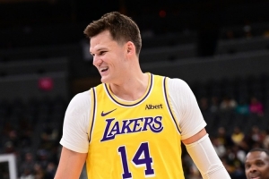 劲球直播_足球赛事直播_篮球赛事直播_NBA|CBA|英超直播