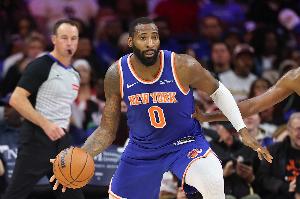 迈克·布朗:庄神上半场打得很有能量感 但我们可能让他打太久了